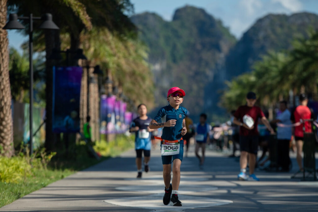 1.200 vận động viên sẵn sàng cho giải Aquathlon Vân Đồn - 14
